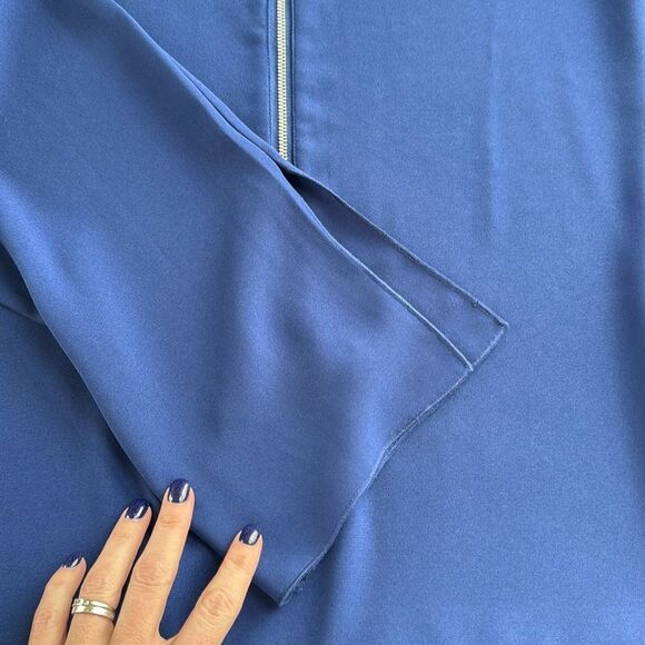 Wilfred‎ Aritzia Women’s L / XL Rebais Deep Blue Blouse Oversized Split Sleeves - Picture 5 of 13